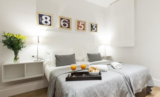 Aparthotel Aspasios Girona Design