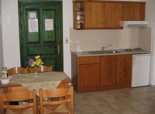 Aparthotel Aspri Petra