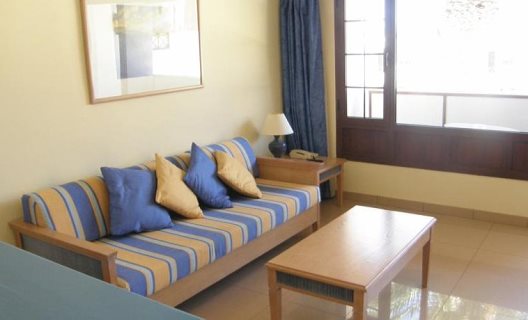 Aparthotel Bahía Kontiki Beach