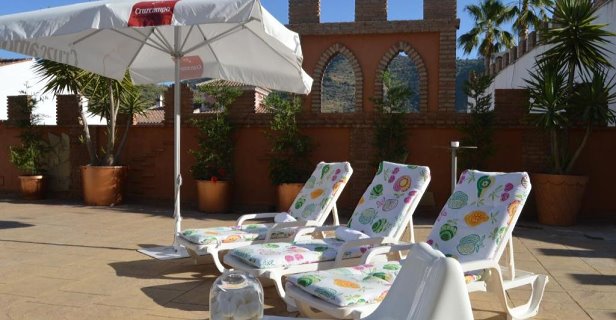 Aparthotel Balcones De Bentomiz