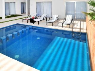 Aparthotel Bambu Suites