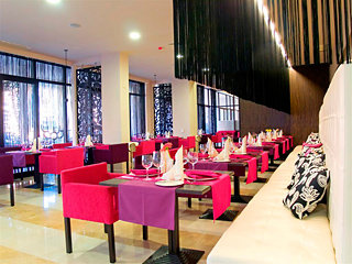 Aparthotel Barcelo Royal Beach