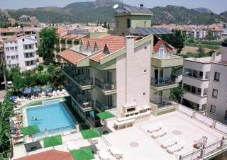 Aparthotel Baris