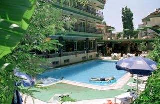 Aparthotel Baris