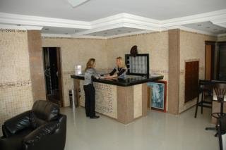 Aparthotel Basil's