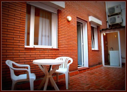 Aparthotel Bertran