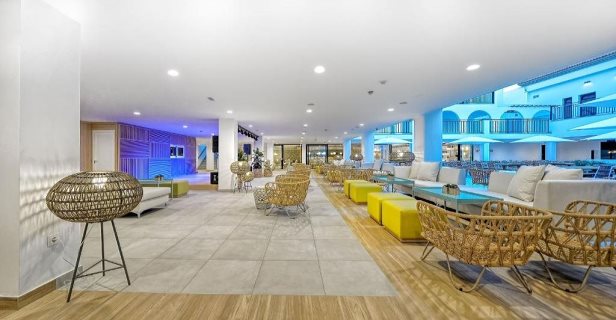 Aparthotel Broncemar Beach