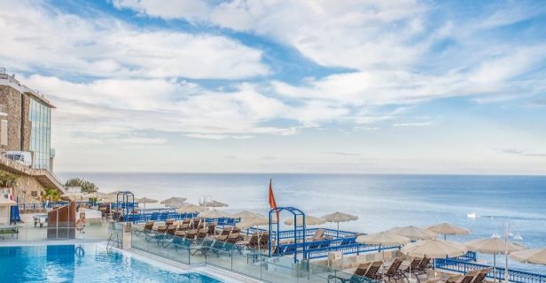 Aparthotel Cala Blanca By Diamond Resorts