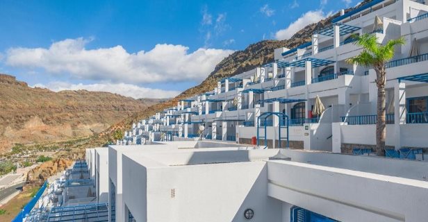 Aparthotel Cala Blanca By Diamond Resorts