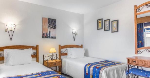 Aparthotel Cala Blanca By Diamond Resorts