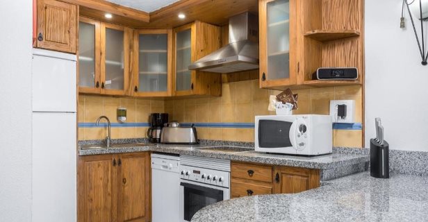 Aparthotel Cala Blanca By Diamond Resorts