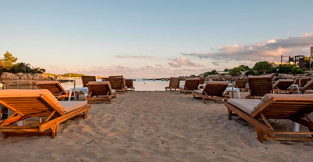 Aparthotel Camelina Suites