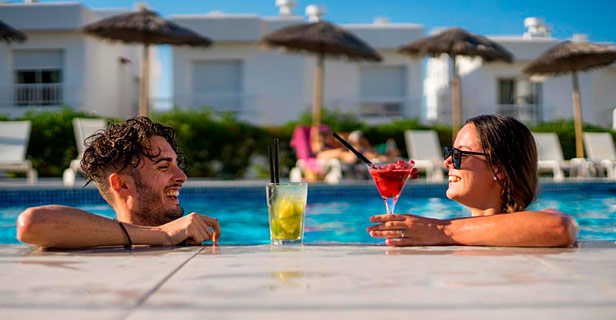 Aparthotel Camelina Suites