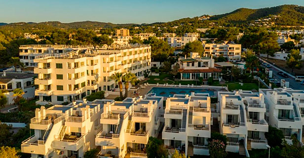 Aparthotel Camelina Suites