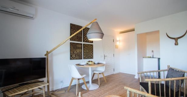 Aparthotel Casa Victoria Suites