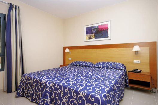 Aparthotel Caybeach Caleta