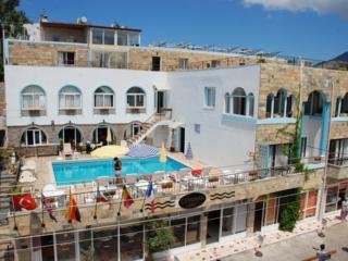 Aparthotel Cemuhan