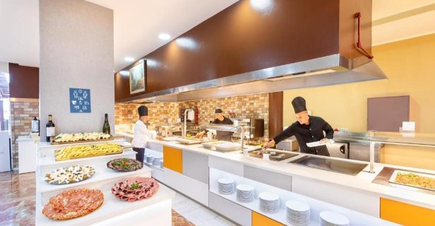 Aparthotel Chatur Playa Real Resort