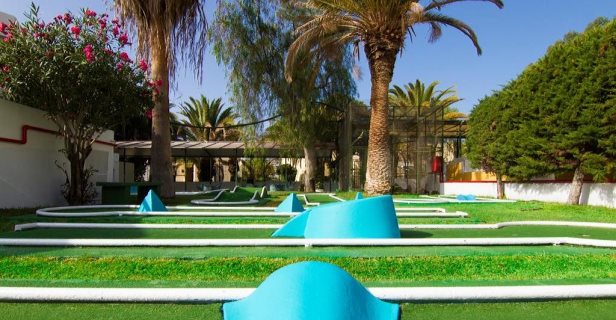 Aparthotel Checkin Bungalows Atlántida