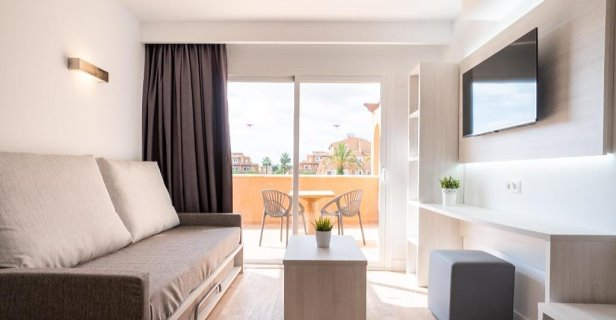 Aparthotel Ciudad Laurel