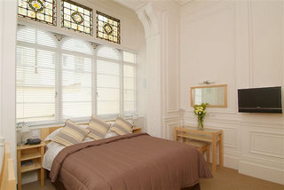 Aparthotel Cleveland Square