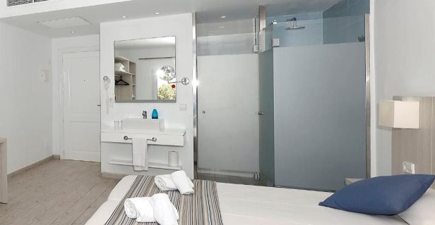 Aparthotel Club Es Talaial