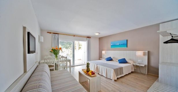 Aparthotel Club Es Talaial