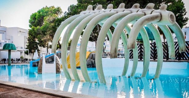 Aparthotel Club Es Talaial