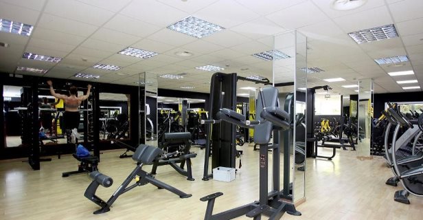 Aparthotel Club Es Talaial