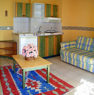 Aparthotel Club Petunya