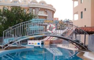 Aparthotel Club Secret Garden