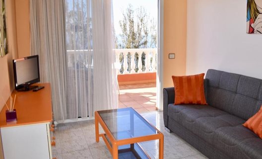 Aparthotel Colonial Parque