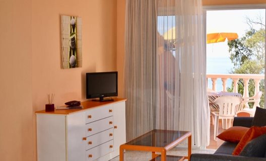 Aparthotel Colonial Parque
