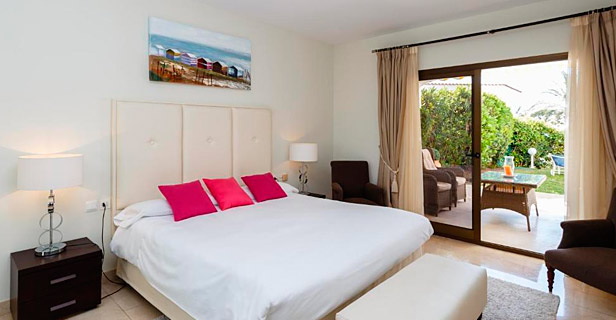Aparthotel Coral Beach