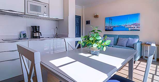 Aparthotel Cordial Marina Blanca