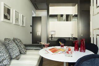 Aparthotel Corso 281 Luxury Suites