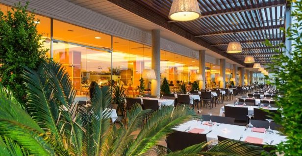 Aparthotel Costa Encantada