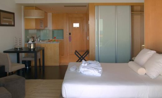 Aparthotel Crowne Plaza Caparica Lisbon