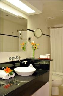 Aparthotel Crowne Plaza Suites Tequendama