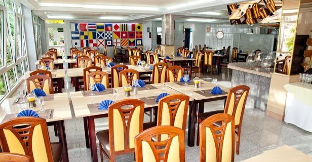 Aparthotel Curasol