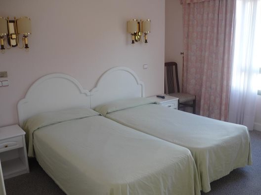 Aparthotel De La Hoz