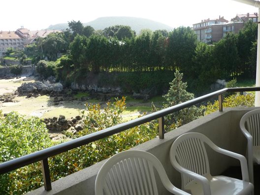 Aparthotel De La Hoz