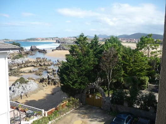 Aparthotel De La Hoz