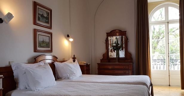Aparthotel De Moura