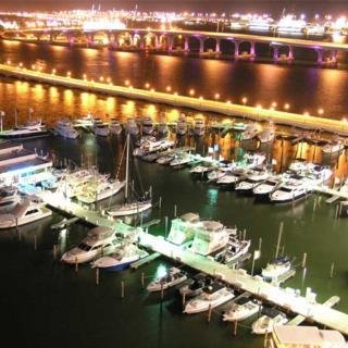 Aparthotel Doubletree By Hilton Grand Biscayne Bay