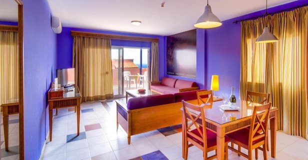 Aparthotel El Cerrito