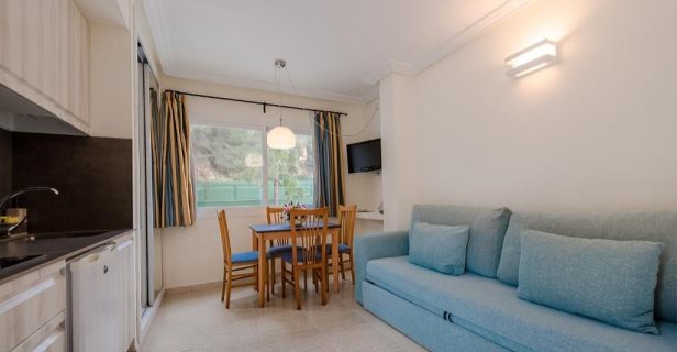 Aparthotel El Pinar