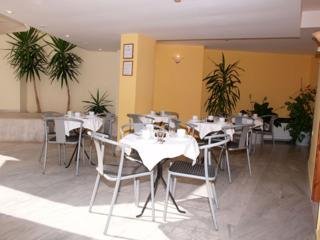 Aparthotel Elina