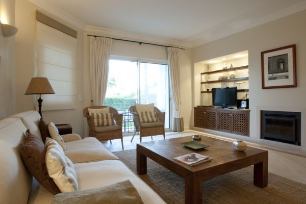 Aparthotel Encosta Do Lago Resort