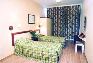 Aparthotel Estella
